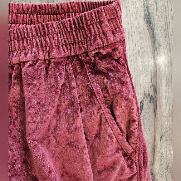 Women’s Madewell Track Trousers in Velvet, Size Medium Red Raspberry - Picture 3 of 8
